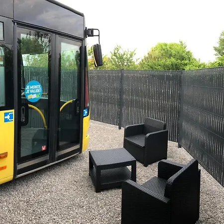 L Arret De Bus Insolite & Spa *