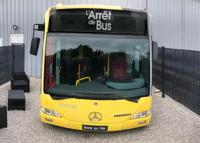 L Arret De Bus Insolite & Spa 펜션 *